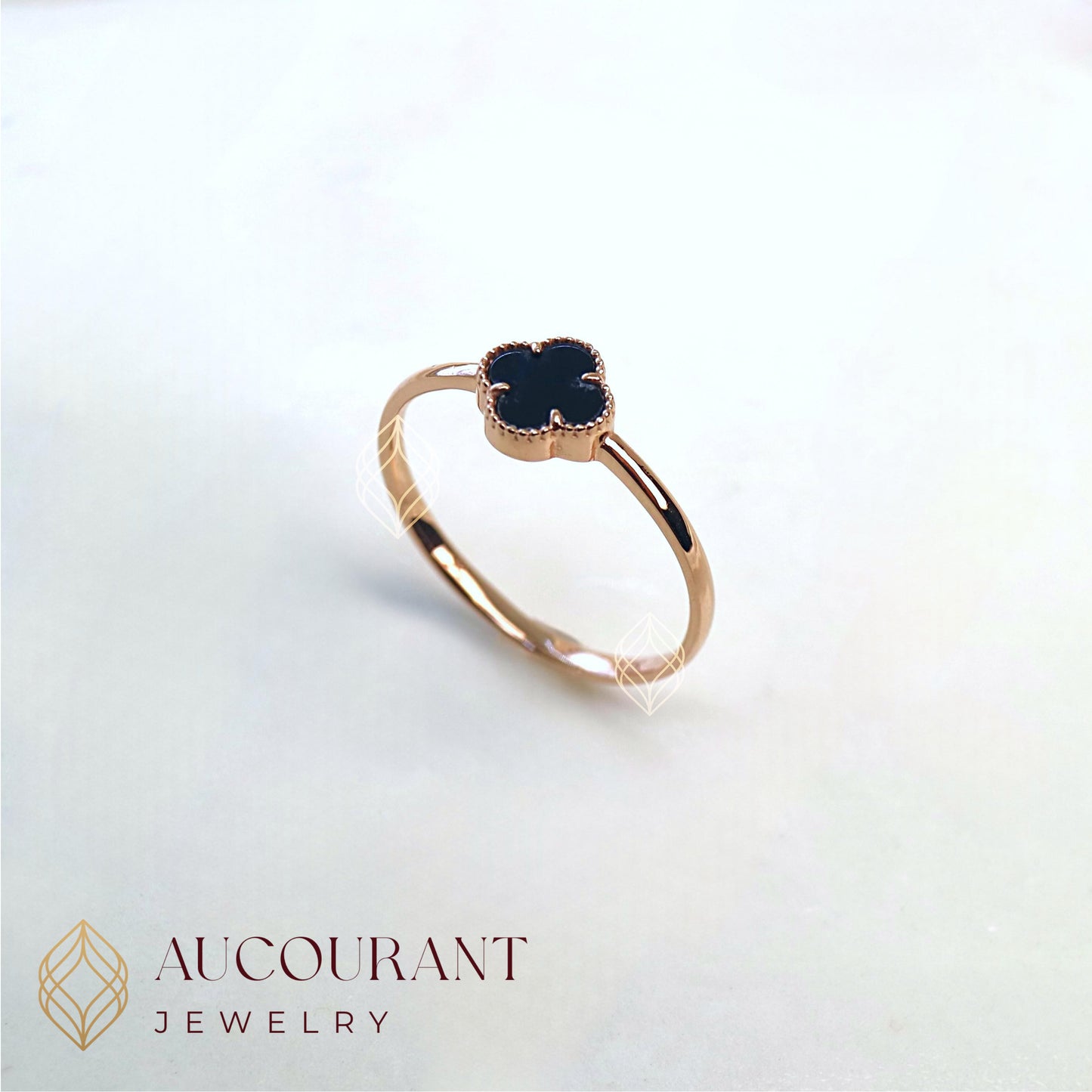 Cincin Emas model Clover(Motif Hitam). Emas Rose Gold 17K