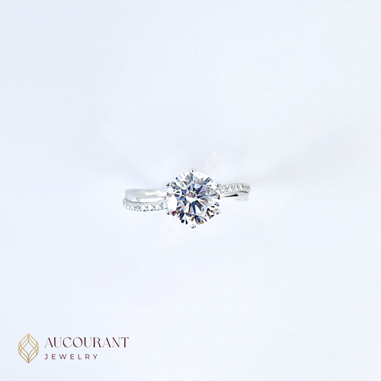 Cincin Emas CW Model Solitaire melingkar miring AD R. Emas White Gold 17K.