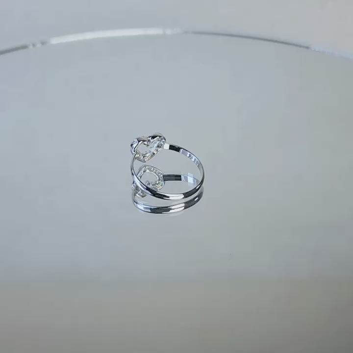 Melora White Gold Ring 17K